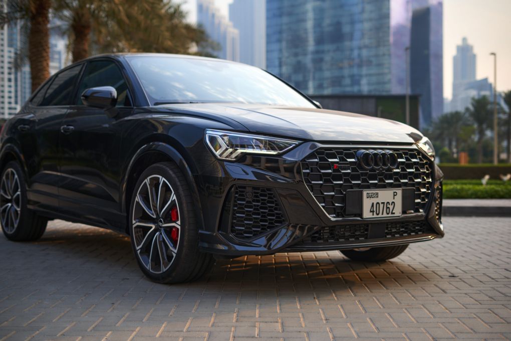  rental in DubaiAudi RS Q3