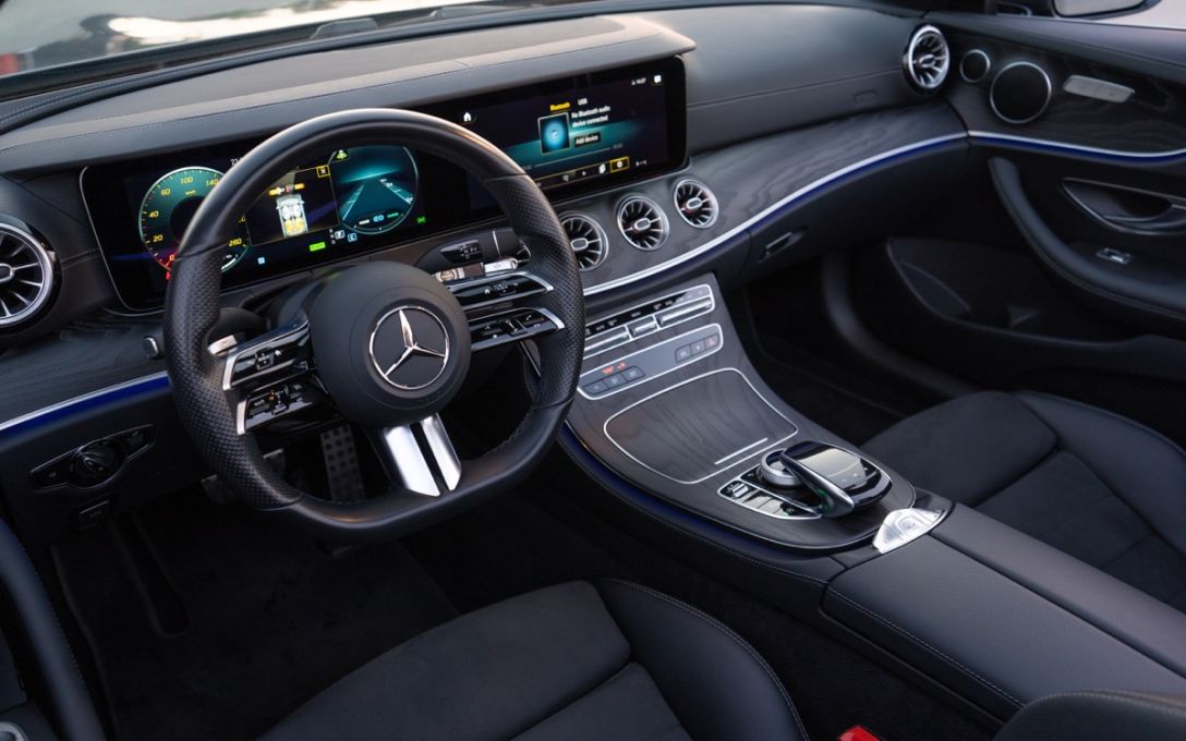  rental in DubaiMercedes E200