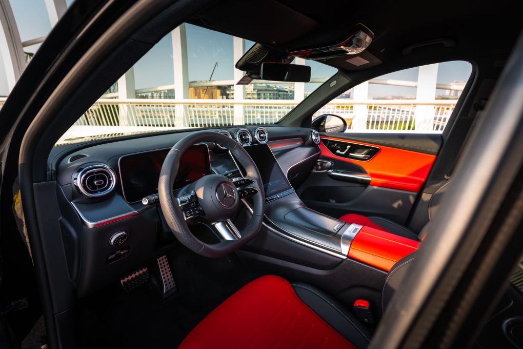  rental in DubaiMercedes-Benz GLC 300