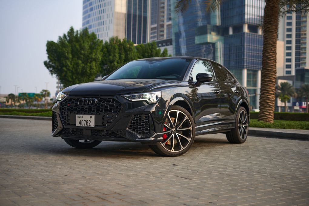  rental in DubaiAudi RS Q3